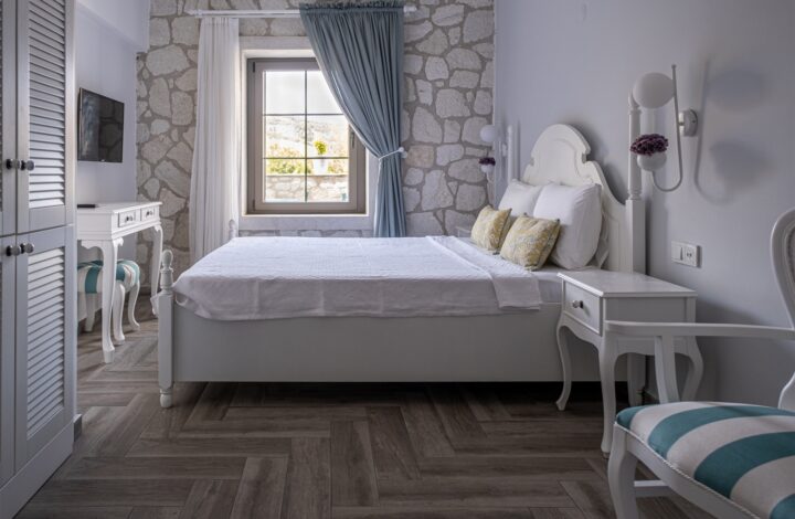 Standart Çift Kişilik Bahçe Katı-Alt Kat 2 Nolu Oda